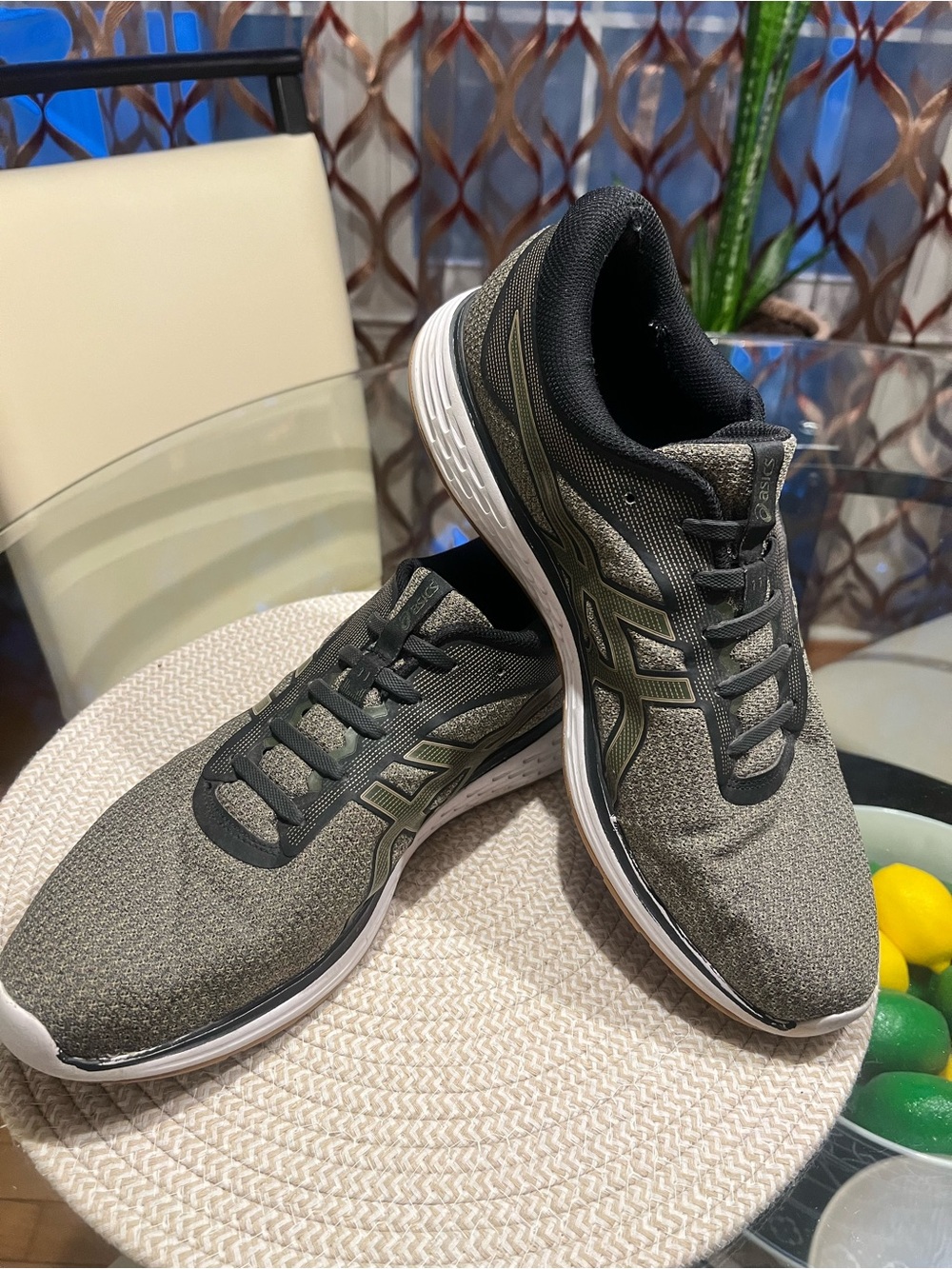 ASICS Men's Green Running Shoes Sneakers Size 13,